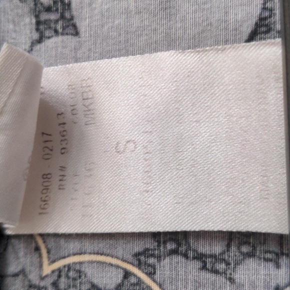 Disney Black and Gray Short Sleeve Scrub Top S - Picture 3 of 8